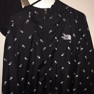 North face wind breaker